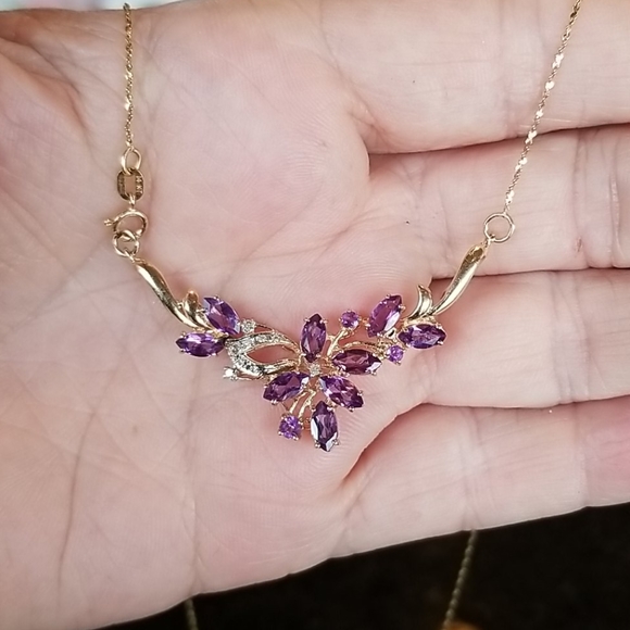 Vintage 14kt Amethyst/Diamond Necklace - Picture 9 of 11